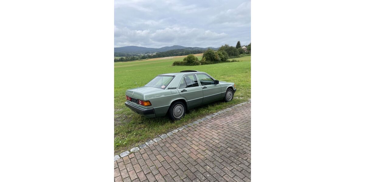 Mercedes-Benz 190 174.000 km 9.990 &euro; Tiefenbach 93464
