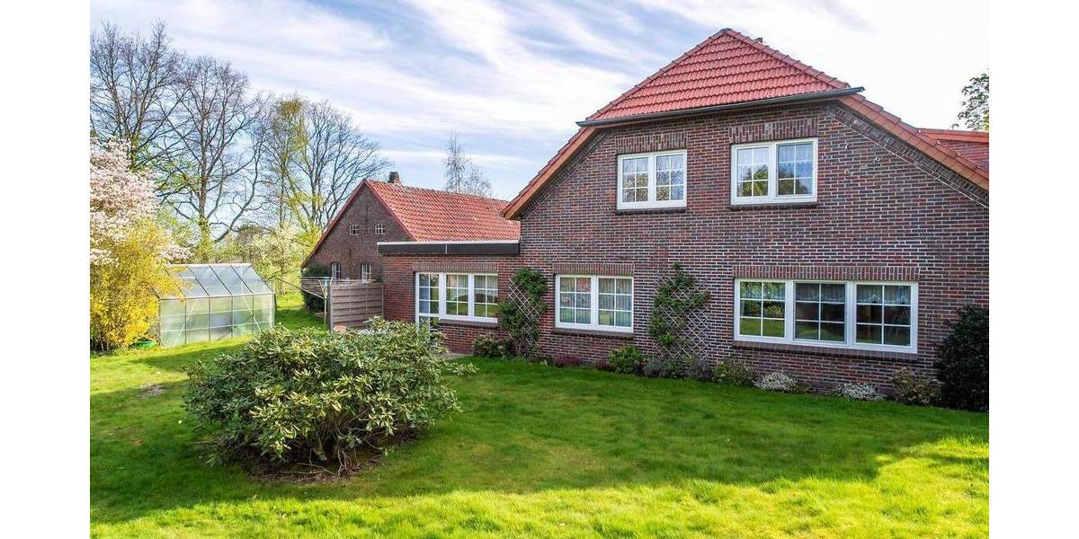 Mehrfamilienhaus, Wohnhaus Bockhorn-Moorwinkelsdamm Moorwinkelsdamm - 8 Zimmer, 175 m&sup2;, 395.000&euro; | Angebot:26217734
