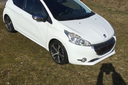 Peugeot 208 98.000 km 6.600 &euro; Wittstock 16909