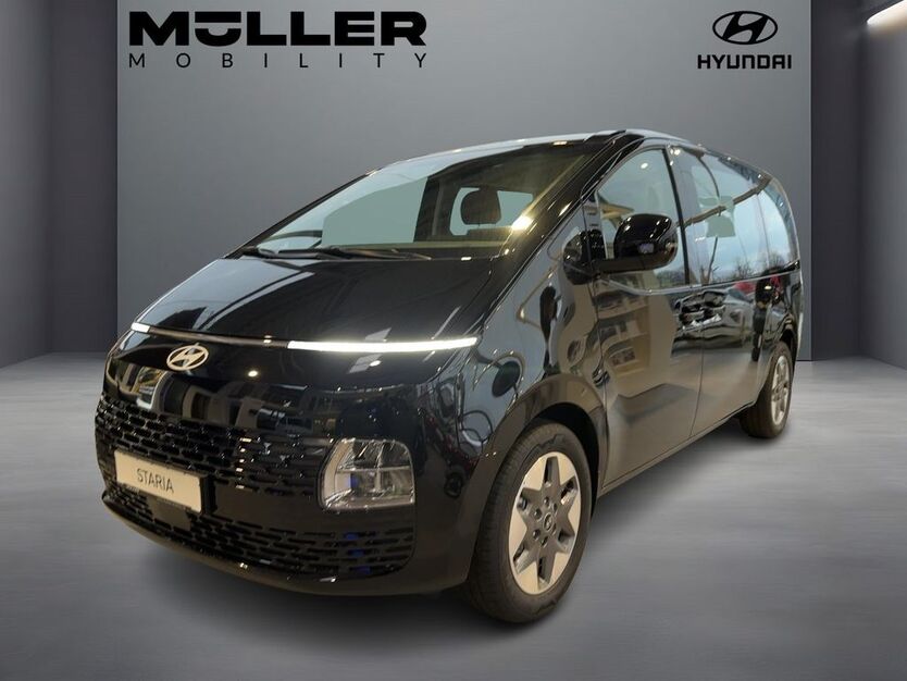 Hyundai STARIA 7.045 km 49.888 € Berlin 13089