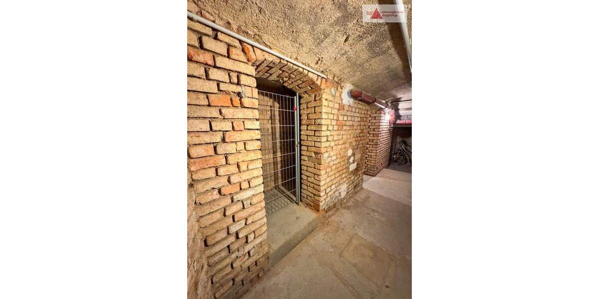 Etagenwohnung Aue-Bad Schlema Bad Schlema - 2 Zimmer, 58 m&sup2;, 42.500&euro; | Angebot:25821045