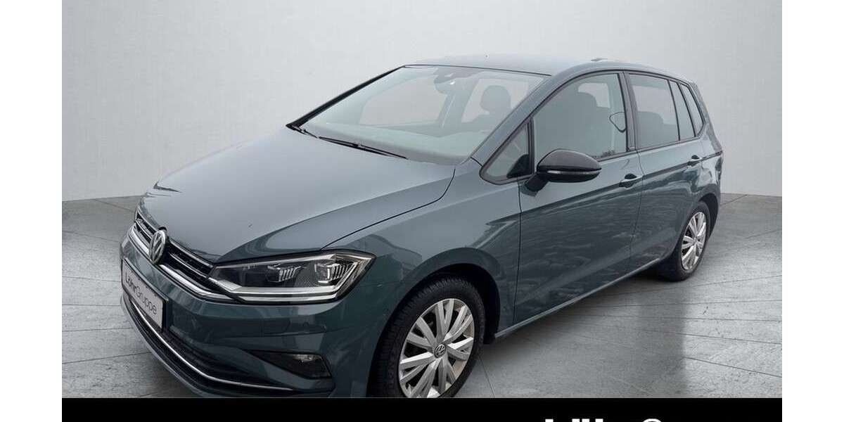 VW Golf Sportsvan 77.528 km 21.580 &euro; Daun 54550