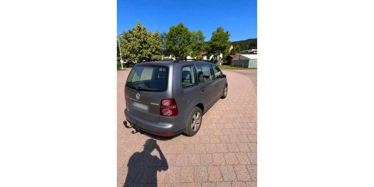 VW Touran 310.000 km 2.100 &euro; Dahn 66994