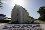 Zentrumsnahe großzügige, gut geschnittene 3 Zimmer Wohnung mit 2 Balkonen und Aufzug im Haus in einer guten Lage in Neuburg - Ein Objekt von Ihrem Immobilienpartner SOWA Immobilien und Finanzen - 3- Neuburg an der Donau | Angebot:25545018