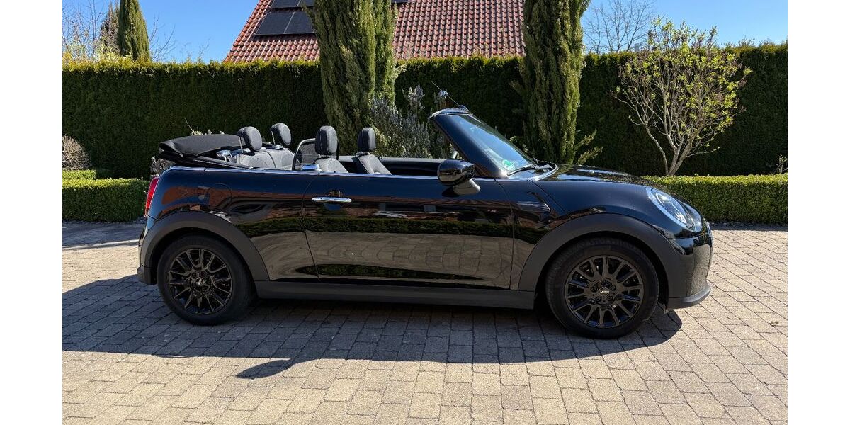 Mini One Cabrio 26.850 km 18.500 &euro; Hespe 31693
