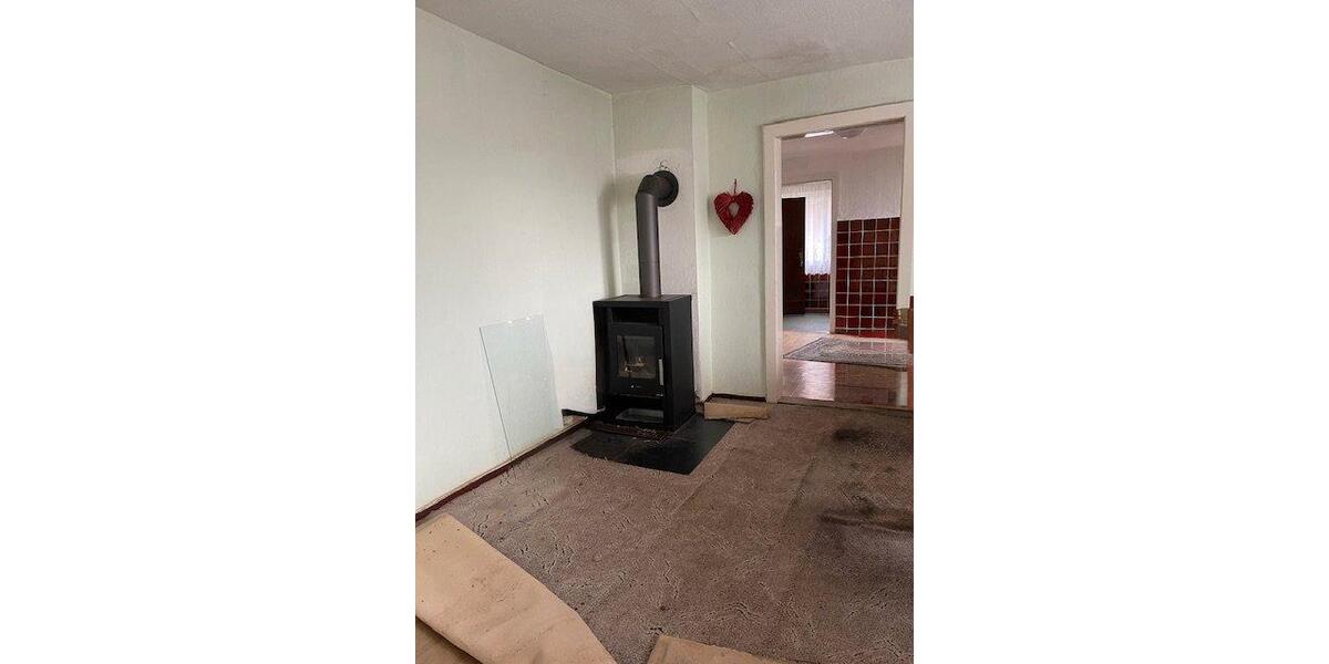 Einfamilienhaus Sollstedt - 6 Zimmer, 150 m&sup2;, 42.000&euro; | Angebot:26991520