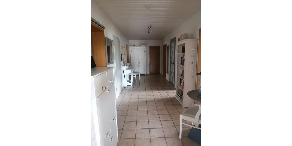 Etagenwohnung Schopfheim - 4 Zimmer, 140 m&sup2;, 390.000&euro; | Angebot:26879605