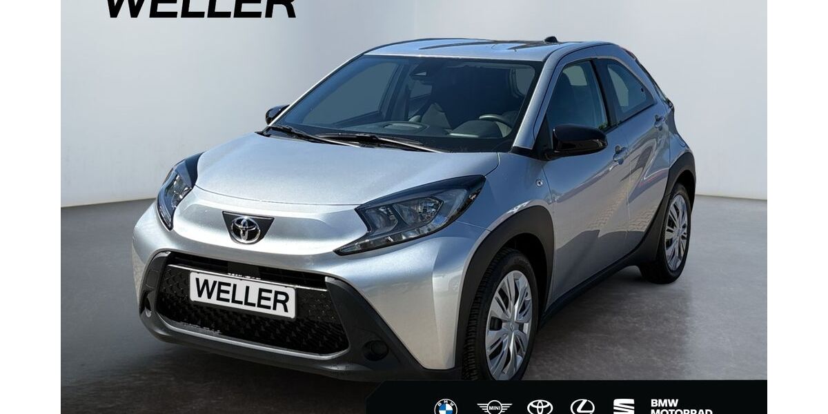 Toyota Aygo (X) 28.623 km 16.980 &euro; Bielefeld 33609