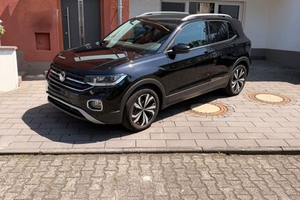 VW T-Cross 42.750 km 16.700 &euro; Wuppertal 42111