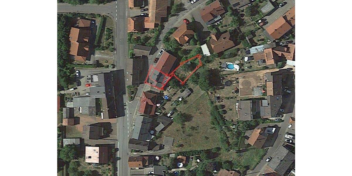 Reihenhaus Queidersbach - 7 Zimmer, 184 m&sup2;, 185.000&euro; | Angebot:26420671