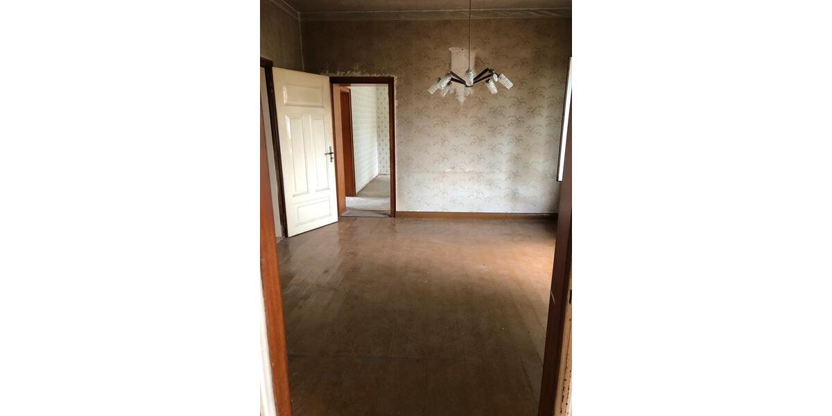 Bauernhaus, Landhaus Ahlerstedt - 5 Zimmer, 112 m&sup2;, 120.000&euro; | Angebot:26738558