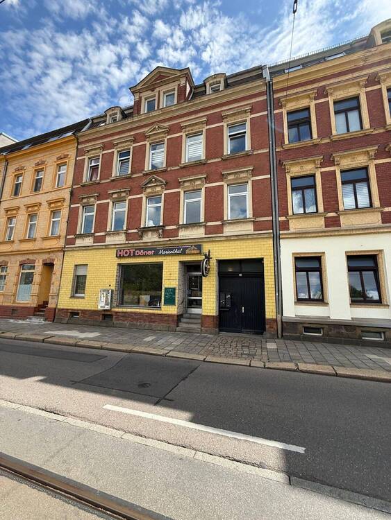 Große 4 RaumWohnung in zentraler Lage
