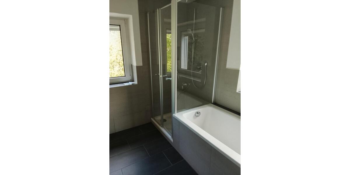 Doppelhaushälfte Arzberg - 1 Zimmer, 90 m&sup2;, 70.000&euro; | Angebot:26535126
