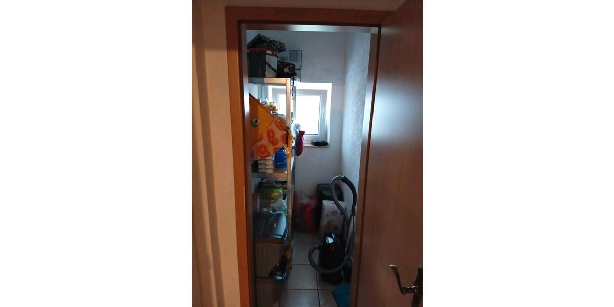 Etagenwohnung Wirges - 3 Zimmer, 90 m&sup2;, 900&euro; | Angebot:25943973