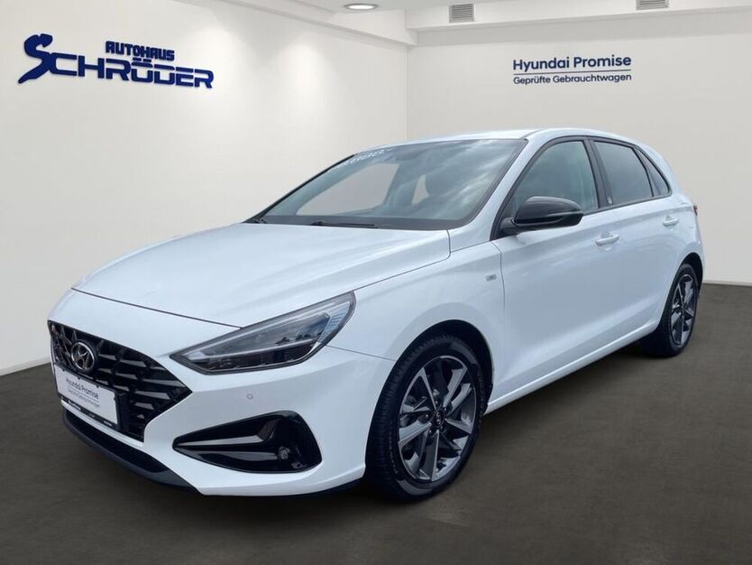 i30