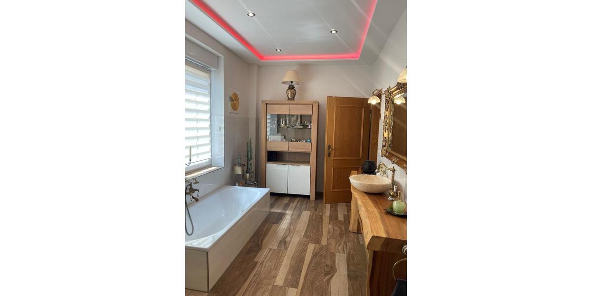 Einfamilienhaus Schermbeck - 5 Zimmer, 230 m&sup2;, 750.000&euro; | Angebot:26400026