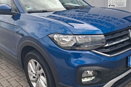 VW T-Cross 47.000 km 17.999 &euro; Upgant- Schott 26529