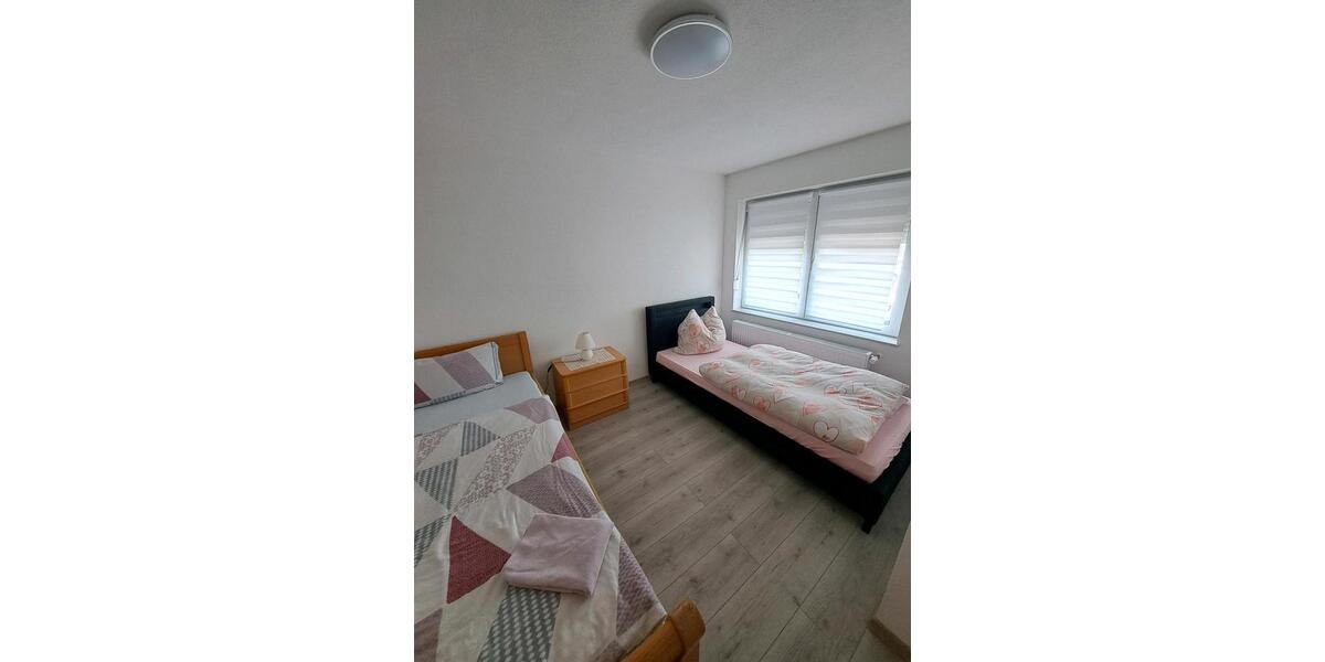 Erdgeschoßwohnung Neufra - 2 Zimmer, 65 m&sup2;, 850&euro; | Angebot:26438250