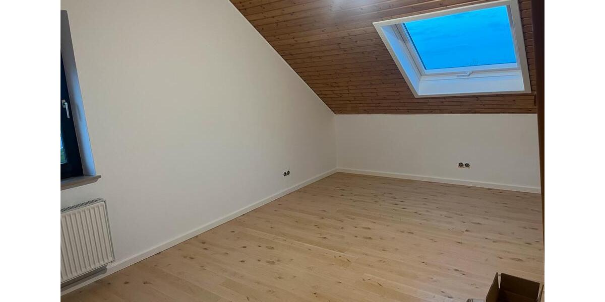Dachgeschoßwohnung Saarburg - 3 Zimmer, 130 m&sup2;, 950&euro; | Angebot:25382135