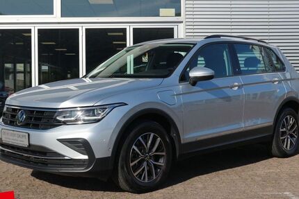 VW Tiguan 52.600 km 26.850 &euro; Laudenbach 63925