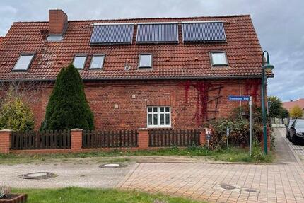 Haus Kemberg - 3 Zimmer, 144 m&sup2;, 800&euro; | Angebot:27634616