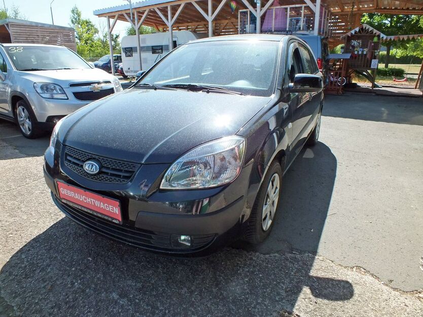 Kia Rio 128.148 km 2.999 € Erfurt 99089