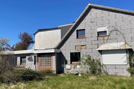 Haus Bremerhaven Leherheide - 4 Zimmer, 116 m&sup2;, 145.000&euro; | Angebot:26389136