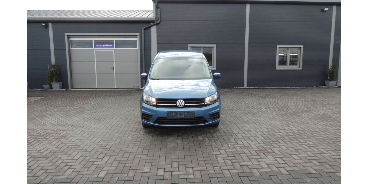 VW Caddy 92.901 km 18.900 &euro; Hofgeismar 34369