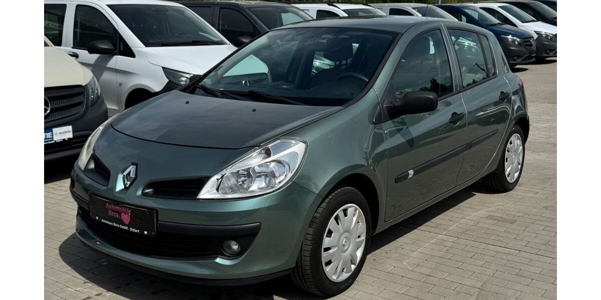 Renault Clio 115.800 km 2.490 &euro; Erfurt 99092