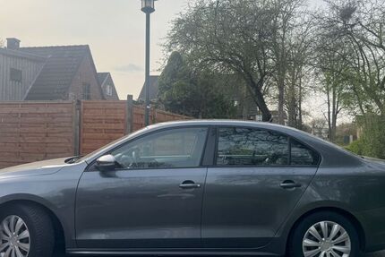 VW Jetta 195.000 km 4.250 &euro; Kempen 47906