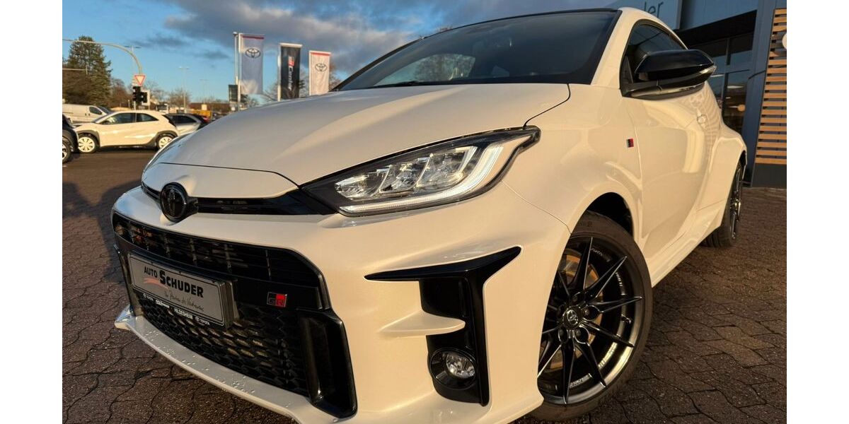 Toyota Yaris 65.950 km 29.990 &euro; Hildesheim 31137