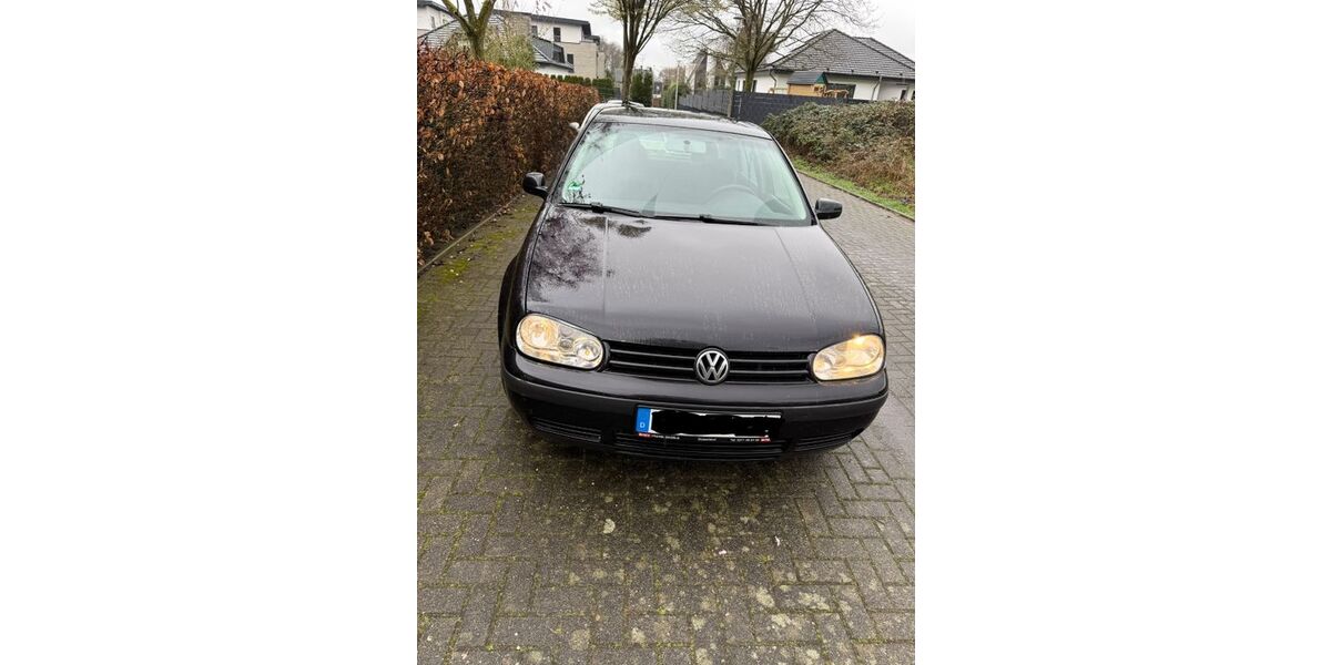 VW Golf 237.150 km 1.600 &euro; Hückelhoven 41836