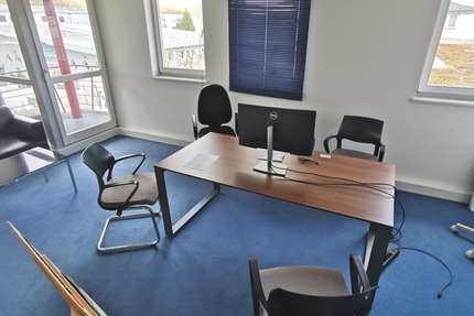 Attraktiver Büro- oder Praxisraum zu vermieten!
