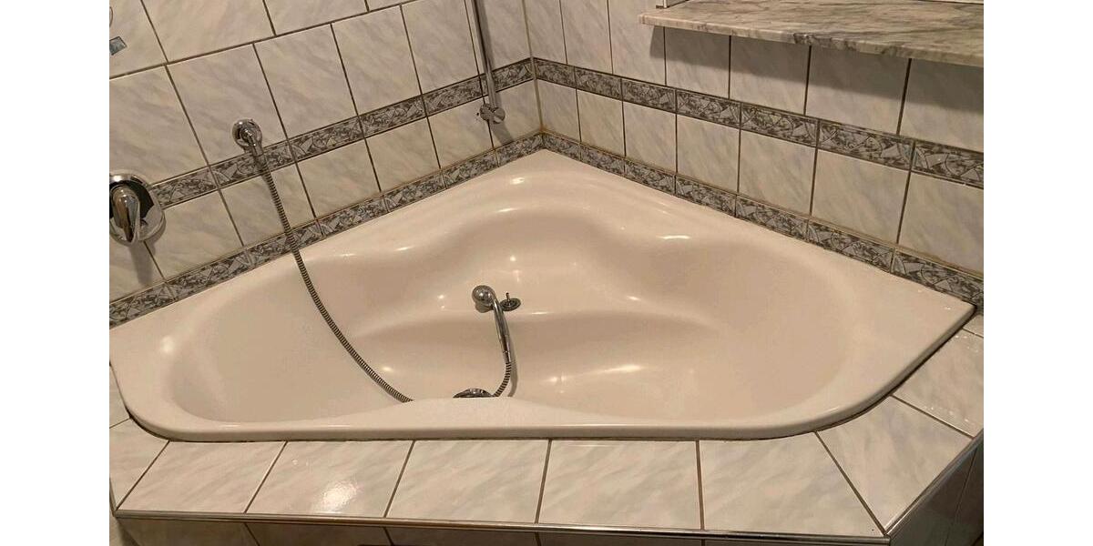 Doppelhaushälfte Künzelsau - 8 Zimmer, 214 m&sup2;, 580.000&euro; | Angebot:24839424