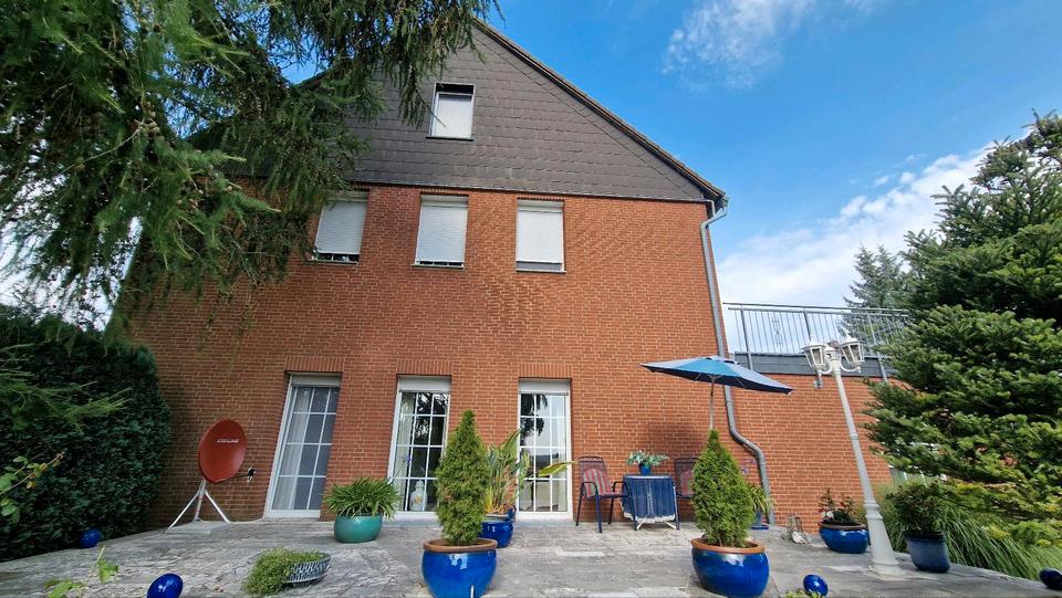 Einfamilienhaus Holzminden - 12 Zimmer, 320 m&sup2;, 2.000&euro; | Angebot:26037589