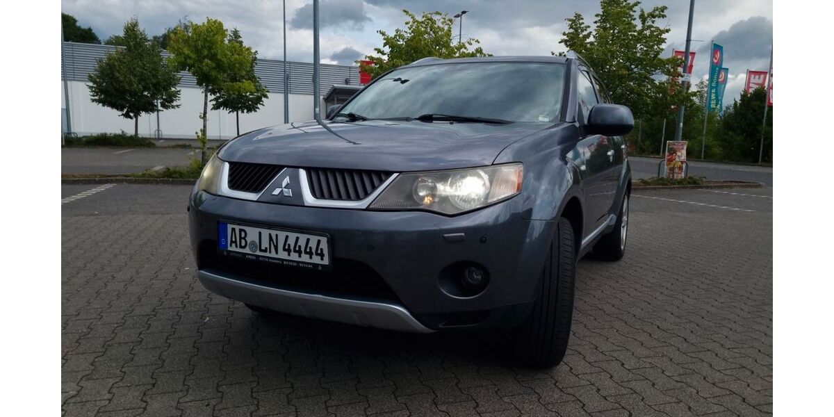 Mitsubishi Outlander 227.500 km 5.000 &euro; Sailauf 63877