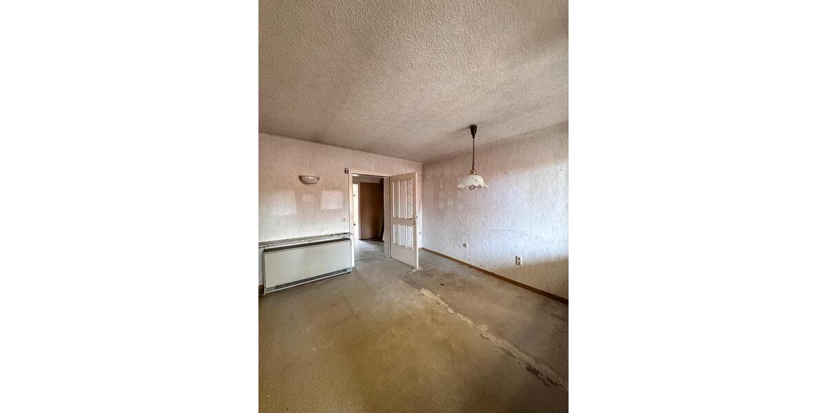 Reihenhaus Rehlingen-Siersburg Siersburg - 5 Zimmer, 200 m&sup2;, 89.000&euro; | Angebot:27010133