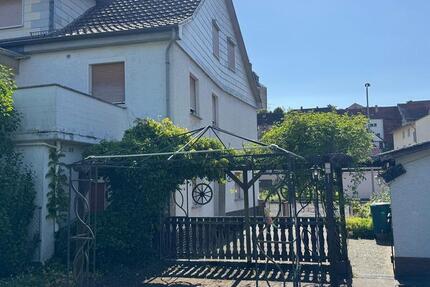 Haus Sontra - 8 Zimmer, 173 m&sup2;, 110.000&euro; | Angebot:26357357