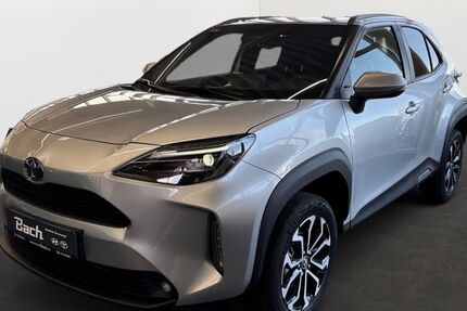 Toyota Yaris Cross 2.500 km 29.940 € Villingen-Schwenningen 78048