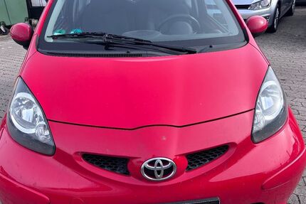 Toyota Aygo (X) 204.000 km 950 &euro; Garching bei München 85748