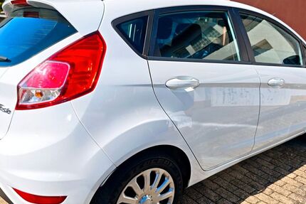 Ford Fiesta 106.800 km 5.450 &euro; Kirchberg (Hunsrück) 55481