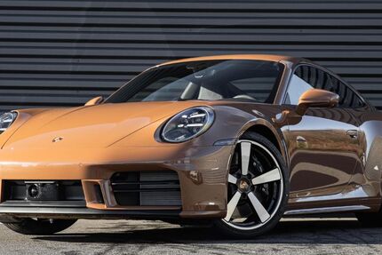 Porsche 992 3.500 km 199.890 &euro; Estenfeld 97230