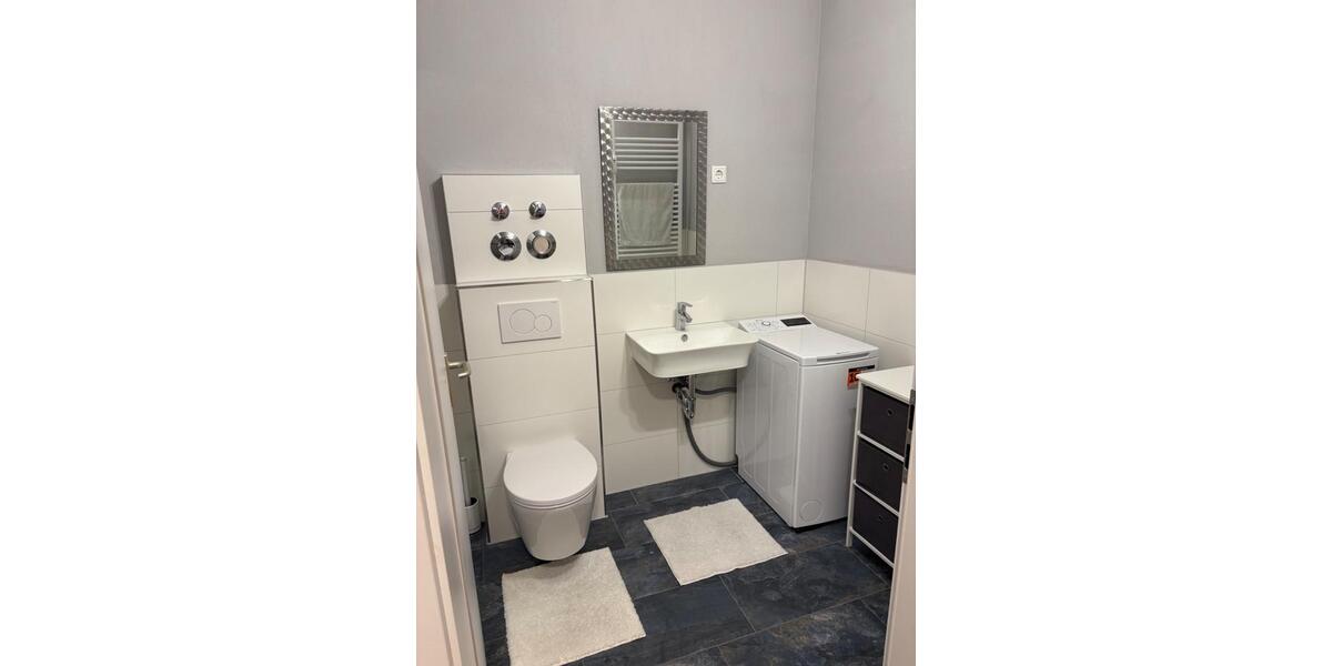 Penthouse, 2,5 Zi, 86 qm, Dachterrasse, befristet auf 2-3 Jahre 2.5 zimmer