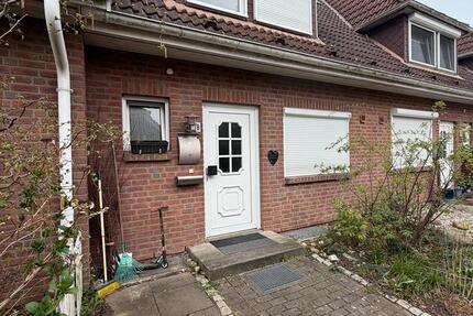 Haus Klein Offenseth-Sparrieshoop Sparrieshoop - 4 Zimmer, 120 m&sup2;, 1.450&euro; | Angebot:26162578
