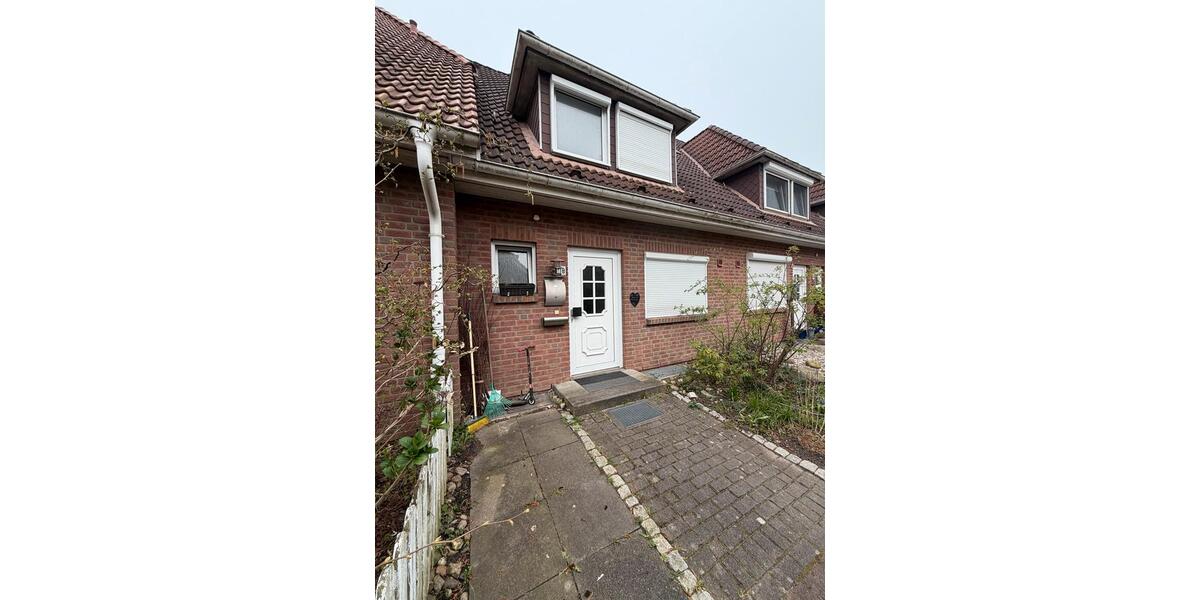 Reihenhaus Klein Offenseth-Sparrieshoop Sparrieshoop - 4 Zimmer, 120 m&sup2;, 1.450&euro; | Angebot:26162578