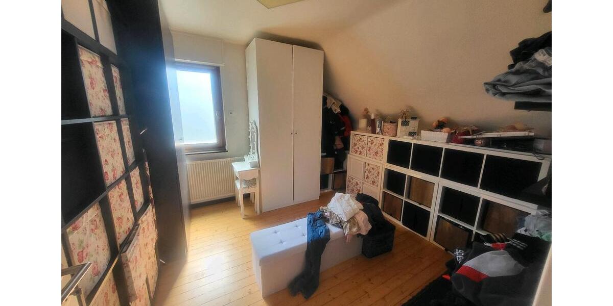Einfamilienhaus Stolberg (Rhld.) Gressenich - 4 Zimmer, 150 m&sup2;, 1.550&euro; | Angebot:26419262