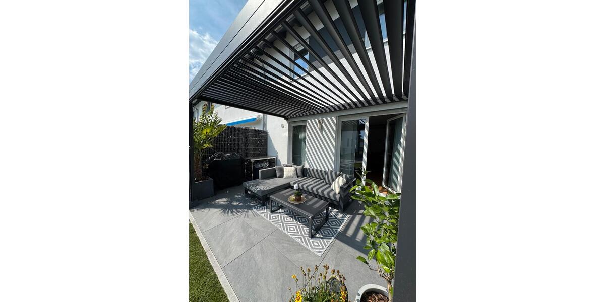 Reihenhaus Neutraubling - 5 Zimmer, 114 m&sup2;, 690.000&euro; | Angebot:27109009