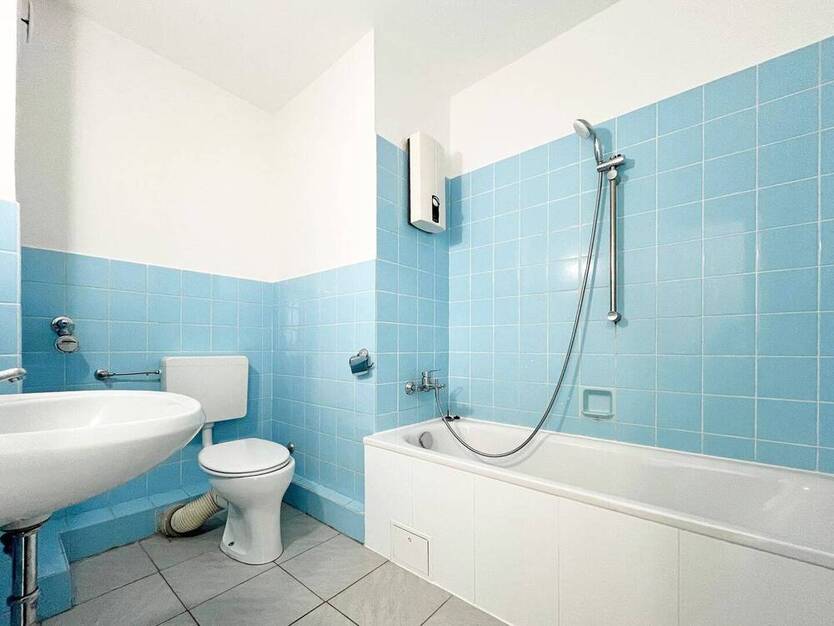 Ostertor Großzügige 2-Zimmer-Wohnung mit Balkon und toller Aussicht in zentraler Lage