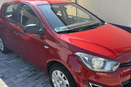 Hyundai i20 114.000 km 4.350 &euro; Riegelsberg 66292