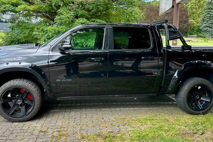 Dodge RAM 81.000 km 55.000 &euro; Dassel 37586